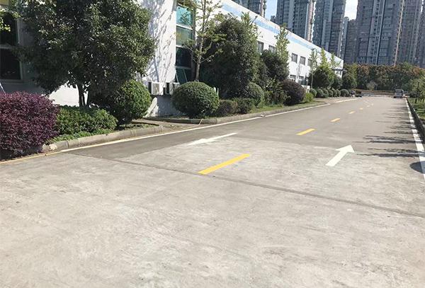 驾？瞥